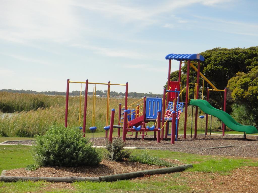 فندق Lake Albert Caravan Park Meningie المظهر الخارجي الصورة