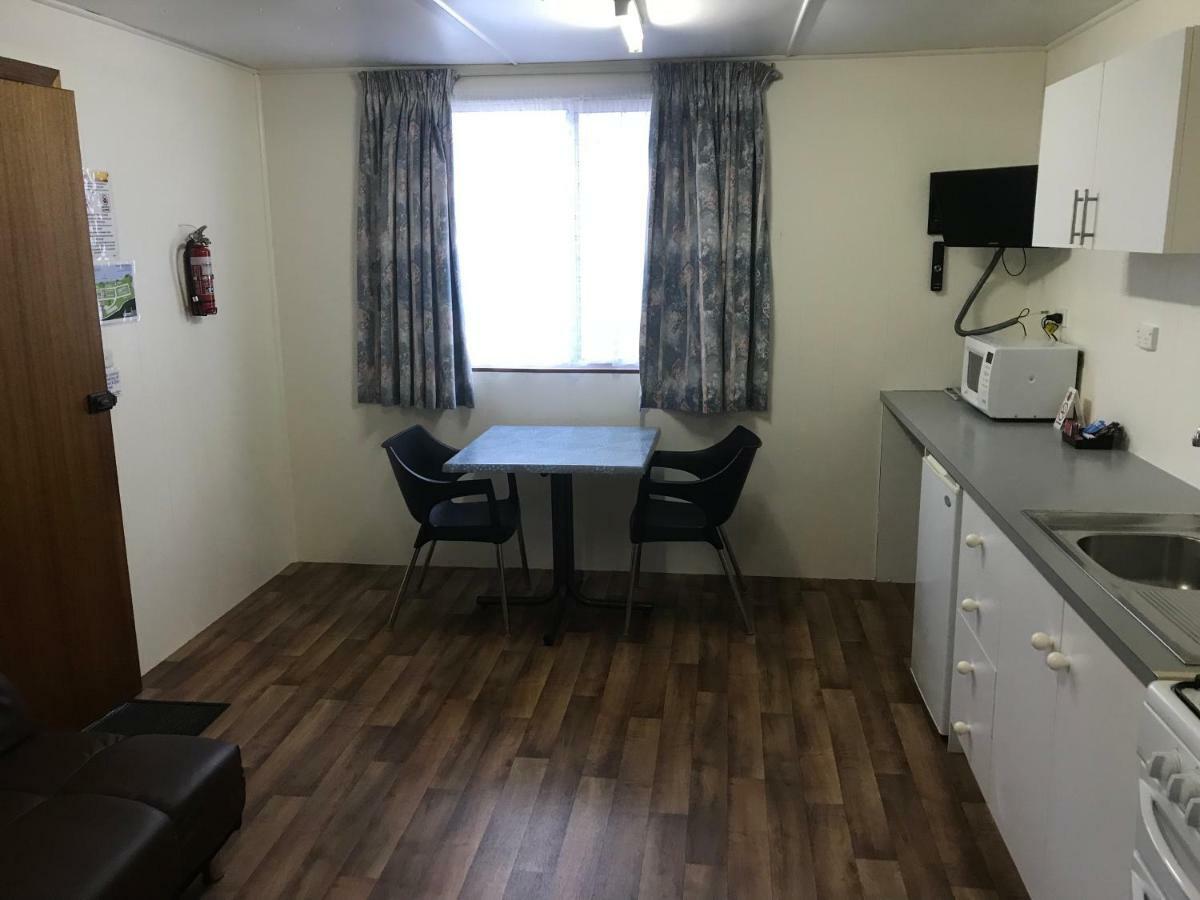 فندق Lake Albert Caravan Park Meningie المظهر الخارجي الصورة